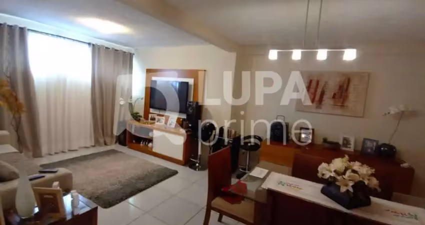 Sobrado com 2 dormitórios à venda na parada inglesa!