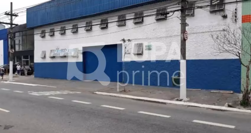 Barracão / Galpão / Depósito à venda na Avenida Conselheiro Carrão, 967, Vila Carrão, São Paulo