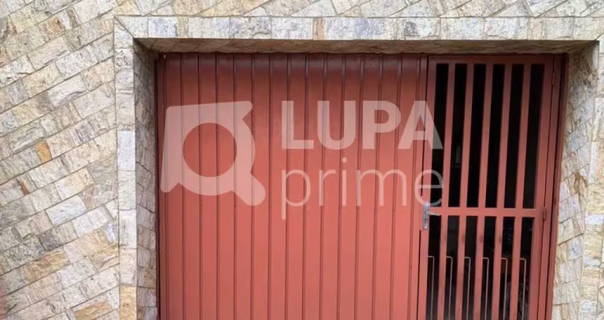 Sobrado à venda com 3 dormitórios na vila albertina!