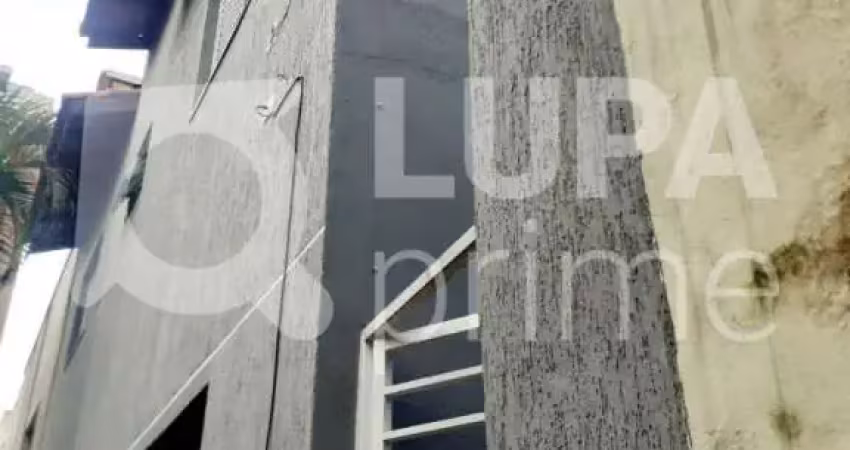 Casa térrea com 1 dormitório de 45m² para locação, em santa teresinha