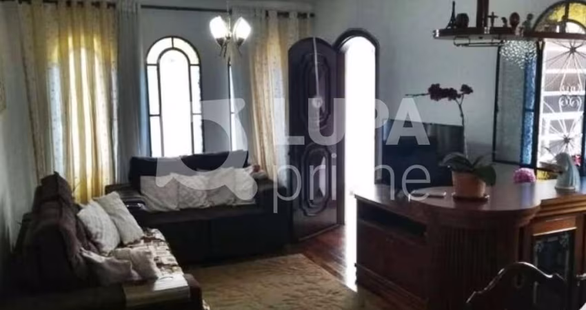 SOBRADO COM 3 QUARTOS SENDO 1 SUÍTE E 5 VAGAS PARA VENDA, TUCURUVI, SÃO PAULO
