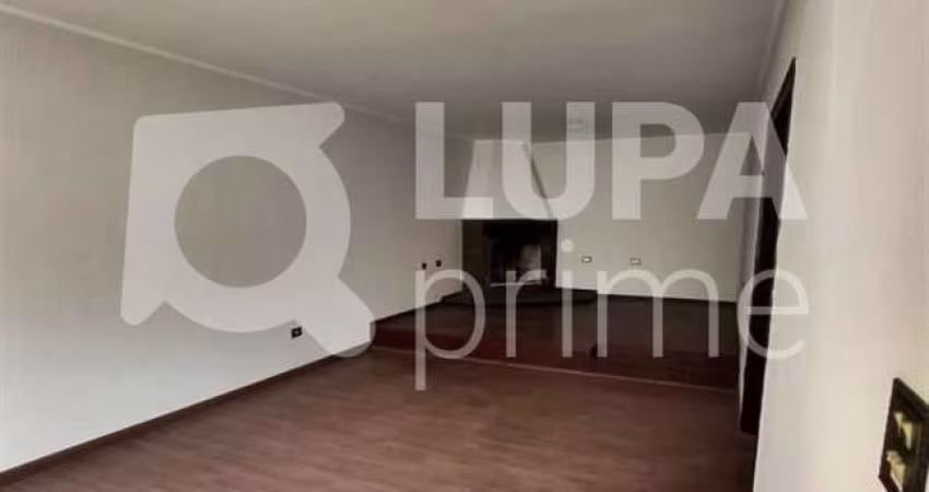 SOBRADO COM 4 QUARTOS SENDO 3 SUÍTES E 5 VAGAS PARA VENDA, TREMEMBÉ, SÃO PAULO
