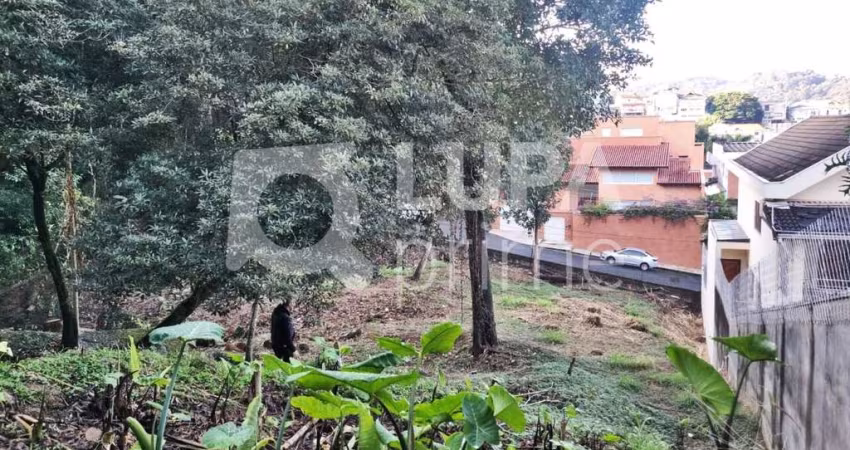 TERRENO RESIDENCIAL COM 1.925M² À VENDA NO HORTO FLORETAL