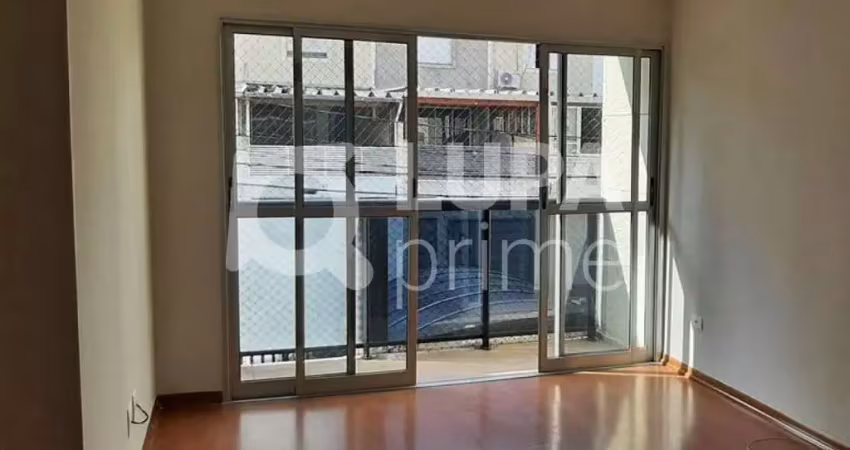 Apartamento com 3 quartos e 1 vaga de garagem à venda em santana