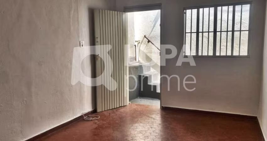 CASA COM 1 QUARTO PARA LOCAÇÃO NA VILA MARIA