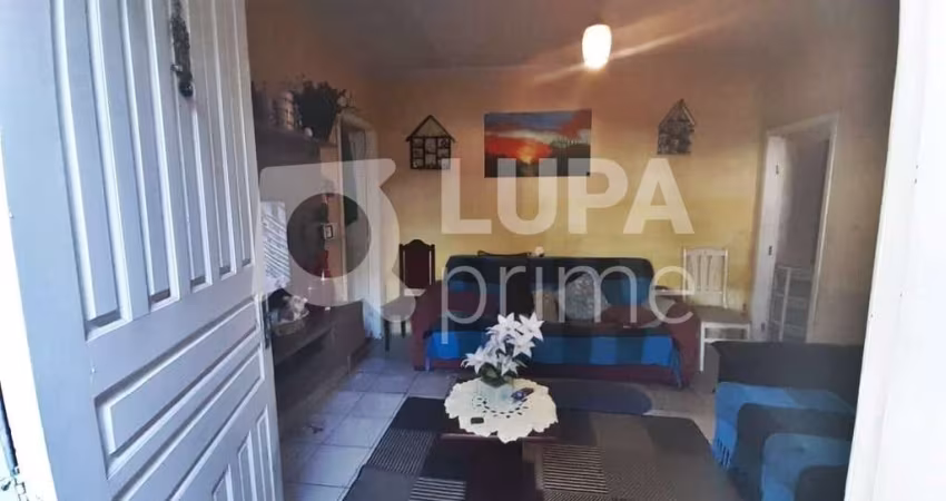 CASA COM 2 QUARTOS E 1 VAGA DE GARAGEM À VENDA NA VILA MARIA ALTA