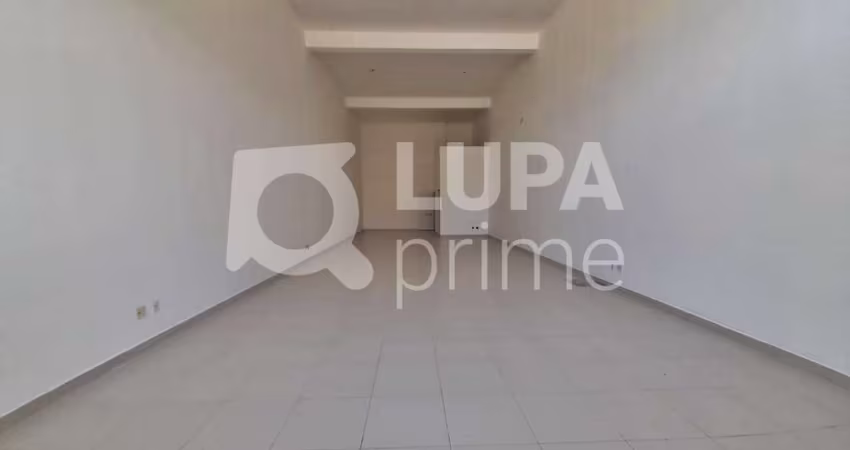 LOJA COMERCIAL COM 136M² PARA LOCAÇÃO NO JAÇANÃ