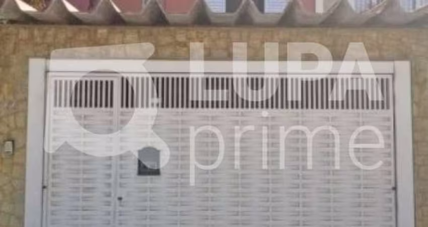 Sobrado com 3 dormitórios sendo 1 suíte à venda na Vila Nova Mazzei!