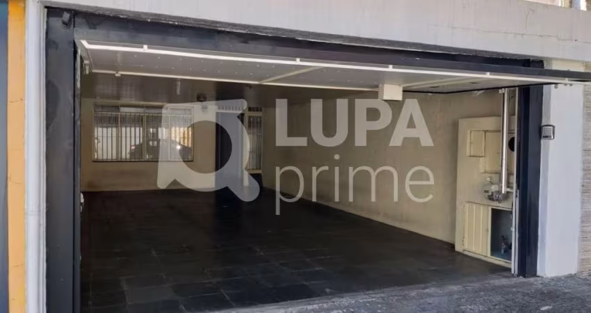 Sobrado à venda na Vila Mazzei!