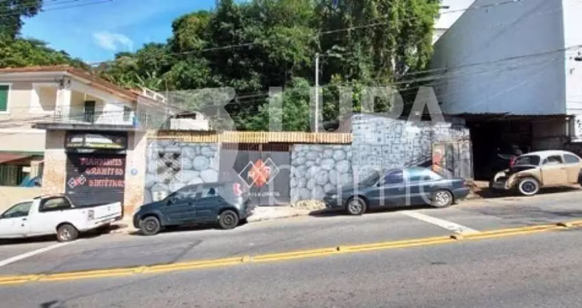 Terreno à venda com 250 metros de área construída no tremembé!