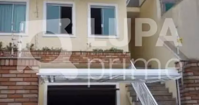 Casa com 4 quartos à venda na Rua Salvador Romeu, 303, Vila Isolina Mazzei, São Paulo