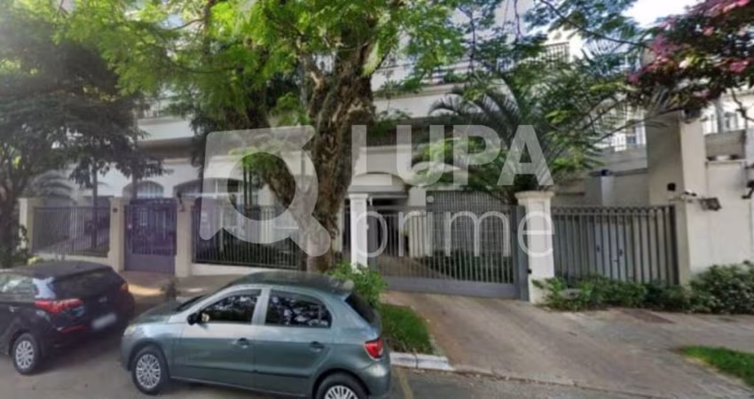 Apartamento com 3 dormitórios sendo suítes á venda no Jardim São Paulo