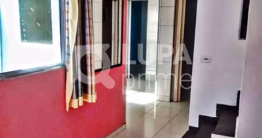 CASA PARA RENDA À VENDA NO PARQUE EDU CHAVES