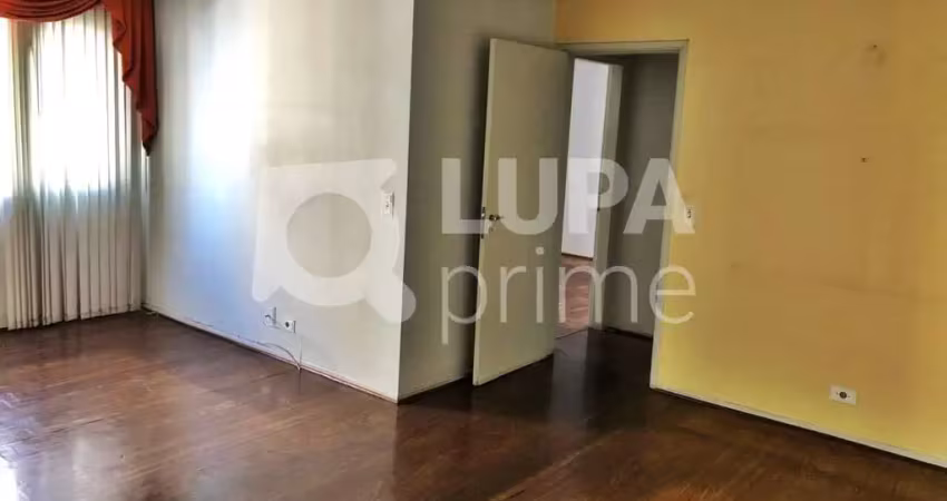 Apartamento com 3 quartos e 2 vagas de garagem à venda em santana