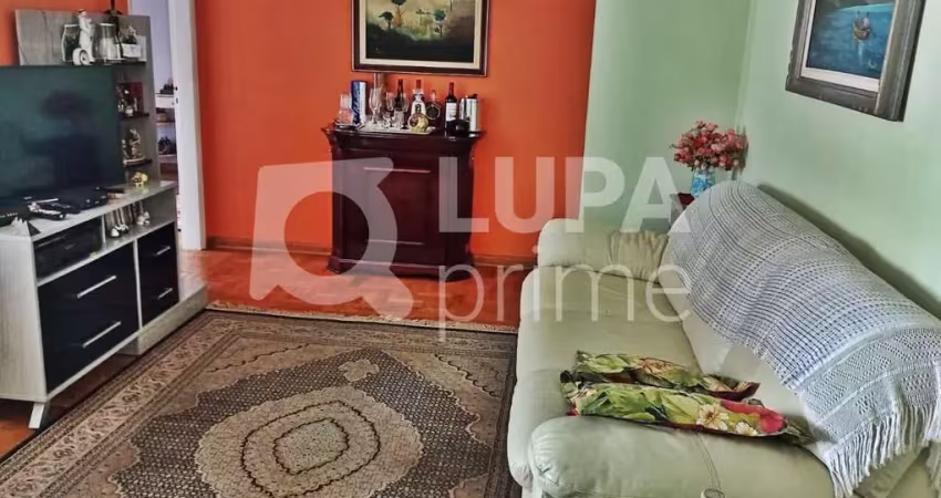 Apartamento com 3 quartos e 2 vagas de garagem à venda em santana