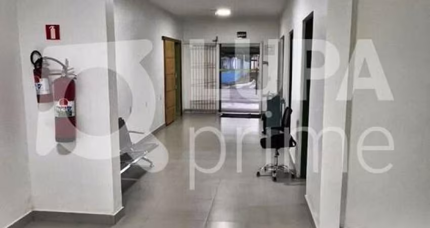 CASA COMERCIAL COM 440M² DE ÁREA CONSTRUÍDA À VENDA EM GUARULHOS