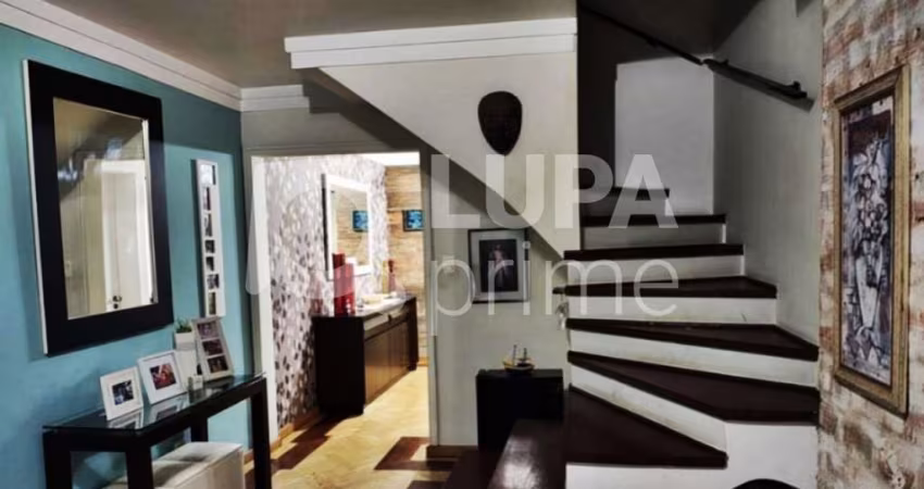 CASA COM 3 QUARTOS E 2 VAGAS DE GARAGEM À VENDA NA ÁGUA FRIA
