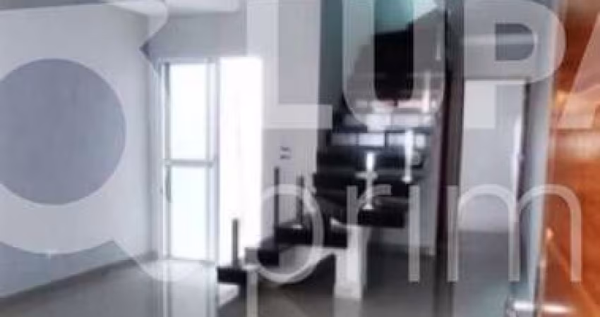 CASA COM 3 QUARTOS E 2 VAGAS DE GARAGEM À VENDA EM SANTANA