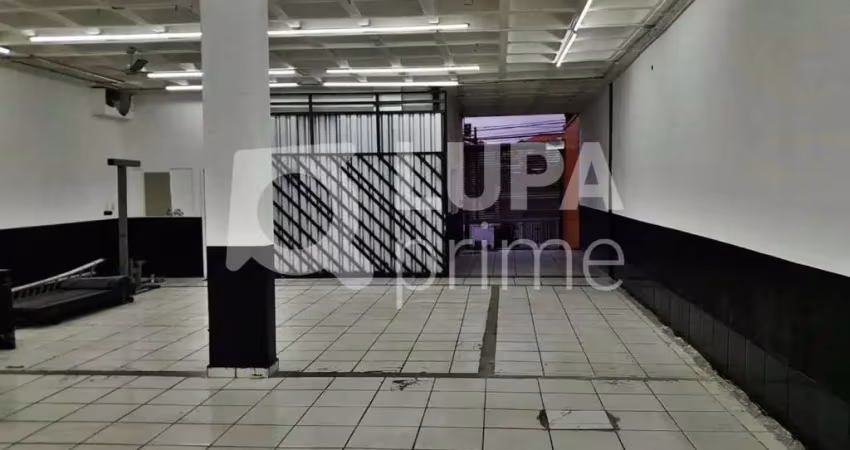 Prédio comercial com 1.078m² de área construída para locação no tremembé