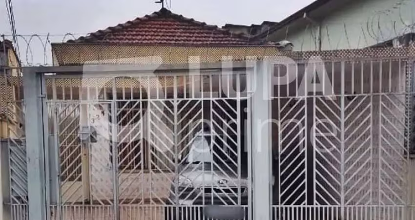 Casa com 3 quartos à venda na Rua Cristóvão Lins, 326, Vila Isolina Mazzei, São Paulo