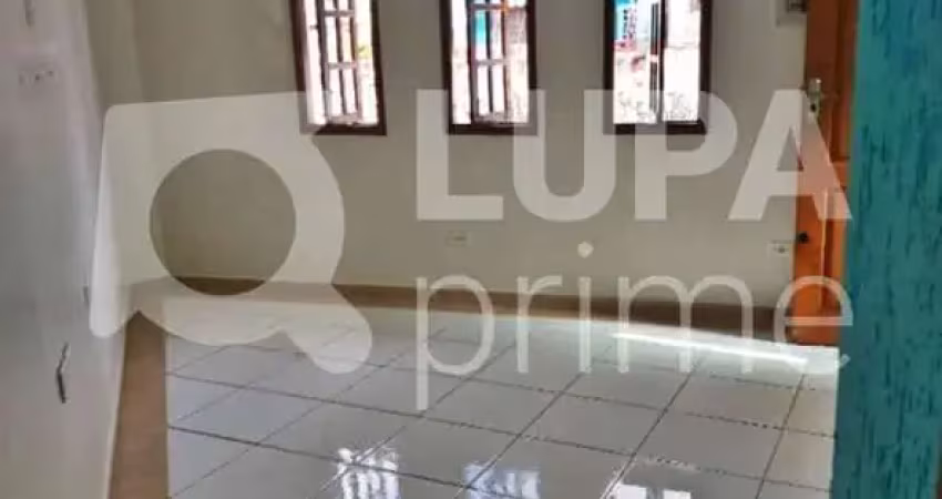 Casa com 2 quartos e 2 vagas de garagem à venda na vila medeiros