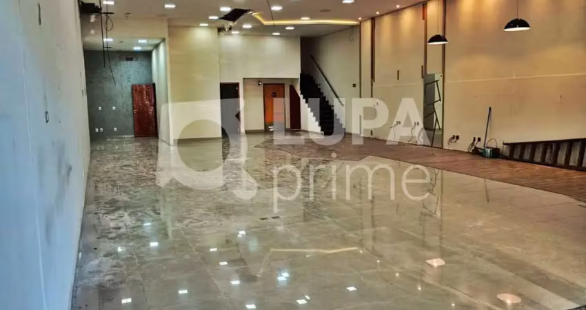 Galpão comercial com 600m² de área construída para locação na vila maria baixa