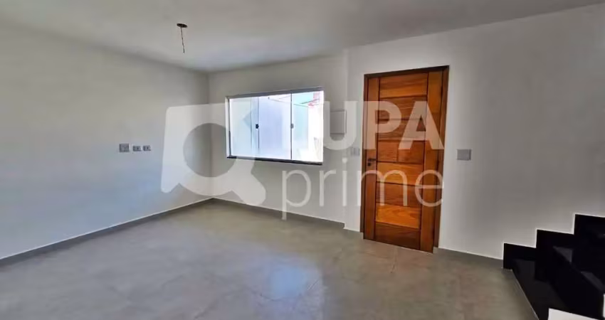 Casa com 2 quartos e 2 vagas de garagem à venda na vila constança