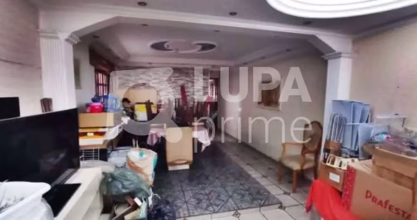 Casa com 3 quartos e 2 vagas de garagem à venda na vila maria