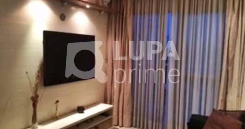 Apartamento com 2 quartos e 3 vagas de garagem à venda em santana