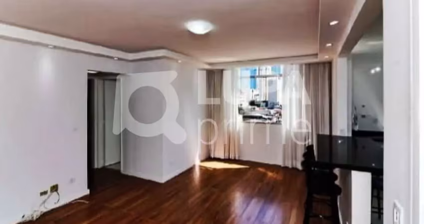 Apartamento com 2 quartos e 1 vaga de garagem à venda em santana