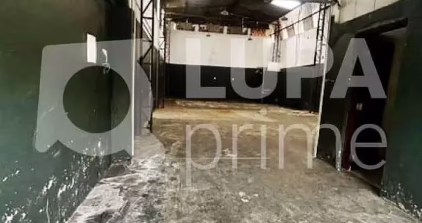 Galpão comercial com 216m² para locação na vila nova mazzei
