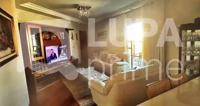 Apartamento com 3 quartos e 3 vagas de garagem à venda em santana