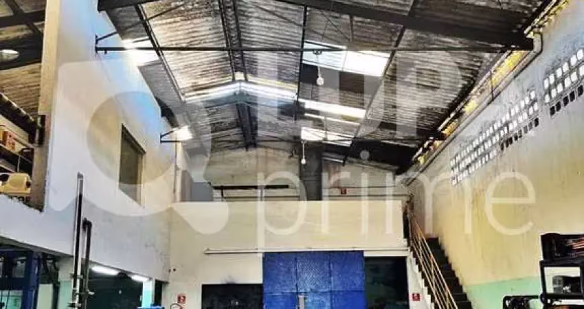 Galpão comercial com 385m² de área construída no jabaquara