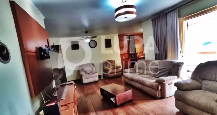 Apartamento com 3 quartos e 2 vagas de garagem à venda em santana