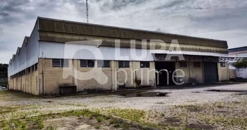 Galpão comercial com 5.400m² à venda na vila guilherme