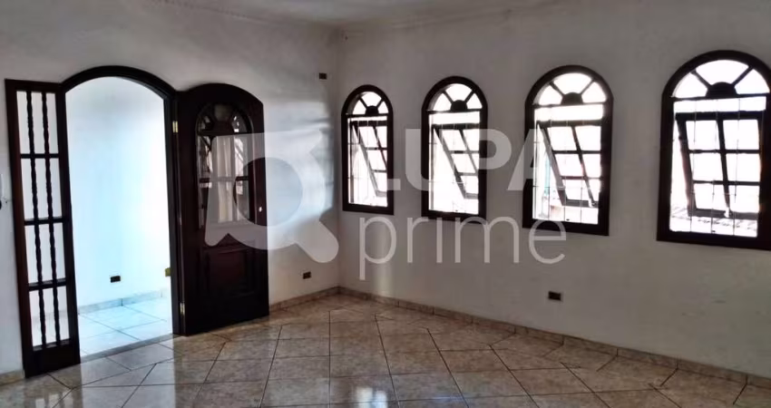 CASA COMERCIAL COM 360M² PARA LOCAÇÃO, VILA MARIA ALTA, SÃO PAULO