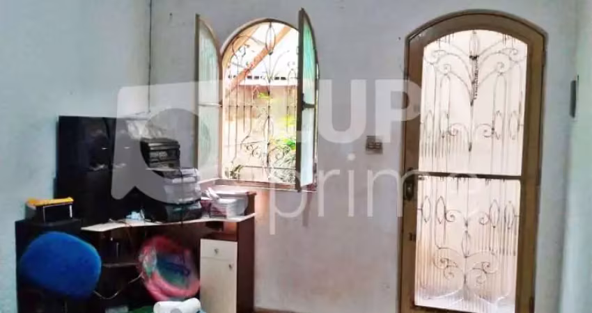 Casa com 3 quartos à venda na Rua Invasão dos Holandeses, 276, Vila Sabrina, São Paulo