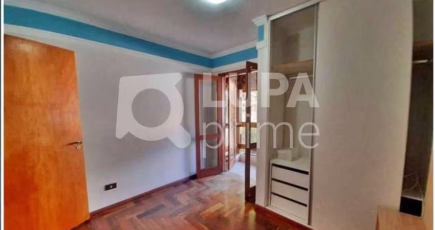 SOBRADO COM 5 QUARTOS PARA VENDA, RIO ABAIXO, MAIRIPORÃ