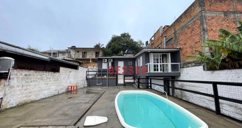 Casa com 2 dormitórios à venda, 128 m² por R$ 399.000,00 - Lomba da Palmeira - Sapucaia do Sul/RS