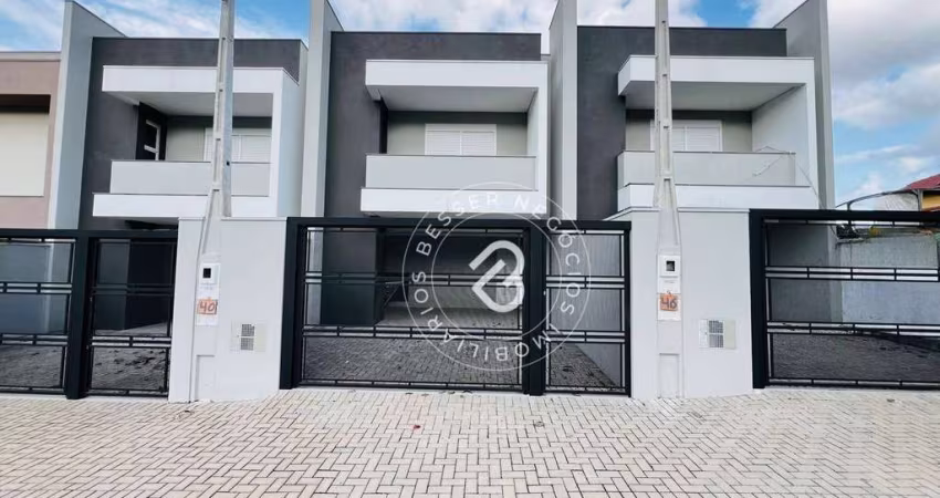 Sobrado com 3 dormitórios à venda, 169 m² por R$ 950.000,00 - Cristo Rei - São Leopoldo/RS
