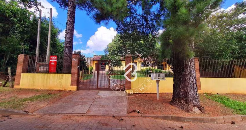 Casa com 3 dormitórios à venda, 221 m² por R$ 790.000,00 - Campestre - São Leopoldo/RS