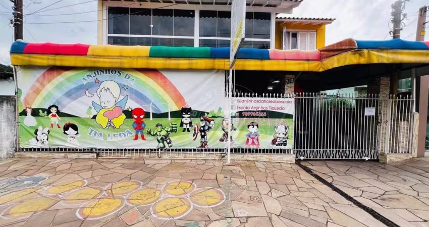 Sobrado com 3 dormitórios à venda, 233 m² por R$ 1.200.000,00 - Piratini - Sapucaia do Sul/RS