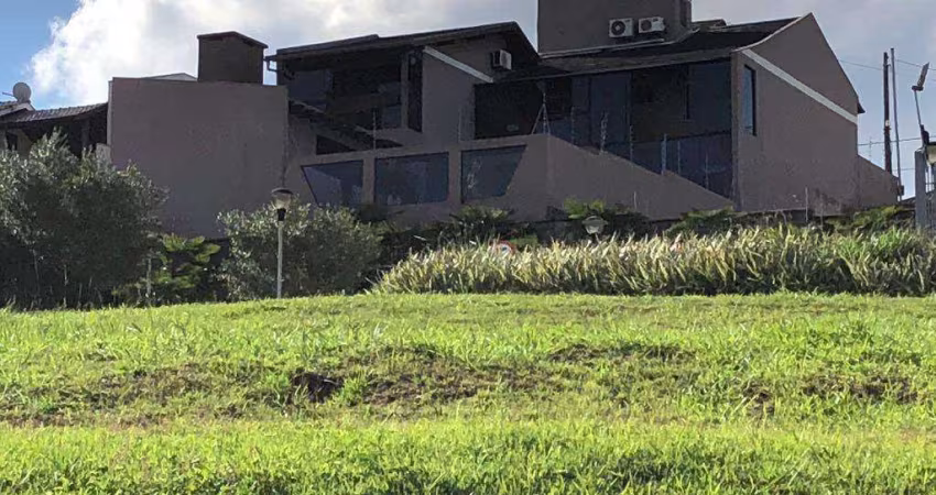 Casa 03 dormitórios em Estância Velha