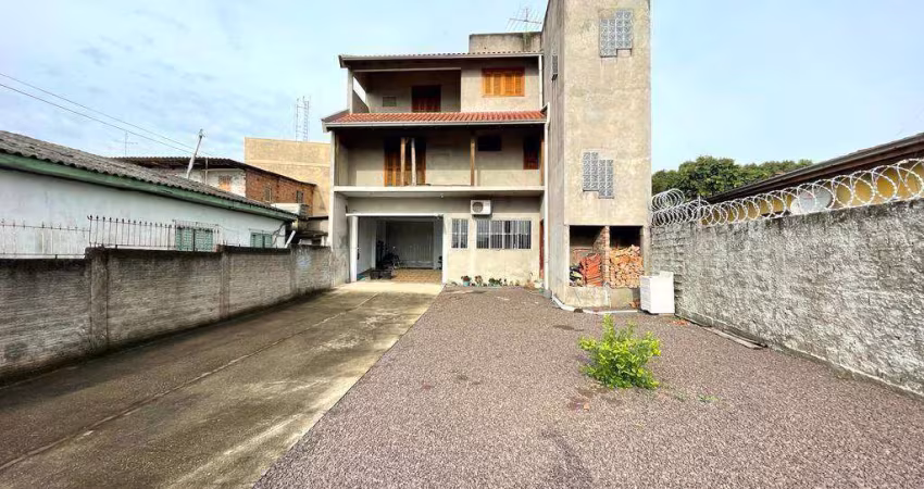 Sobrado com 4 dormitórios à venda, 430 m² por R$ 600.000,00 - Paraíso - Sapucaia do Sul/RS