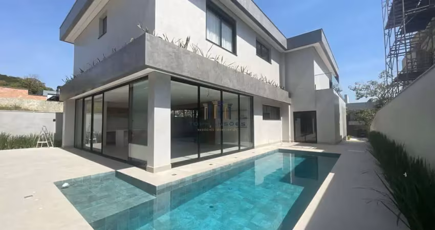 Casa de alto padrão 4 quartos com piscina e gourmet 583m3/ alphaville vespasiano
