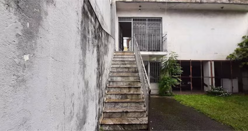 Sobrado com 3 quartos à venda em Parque São Lucas - SP