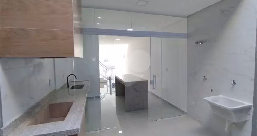 Casa com 3 quartos à venda na Rua João Cordeiro, Vila Carrão, São Paulo
