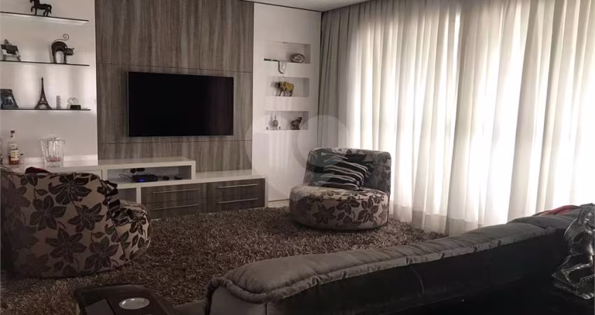 Apartamento com 4 quartos à venda ou para locação em Jardim Avelino - SP