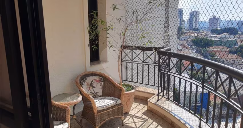 Apartamento com 3 quartos à venda ou para locação em Jardim Avelino - SP