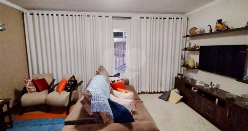 Sobrado com 3 quartos à venda em Vila Carrão - SP